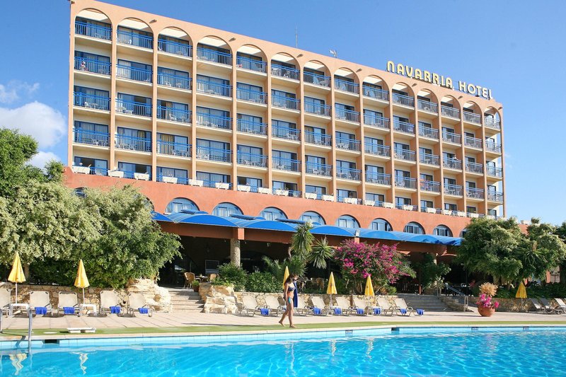 Navarria Hotel
