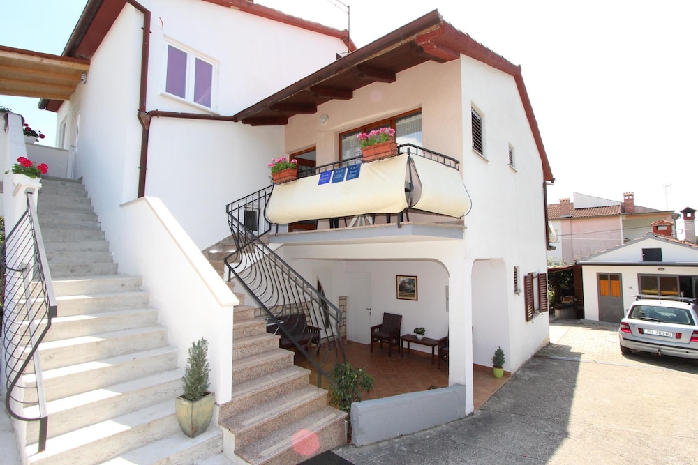 Apartments And Room Silvana