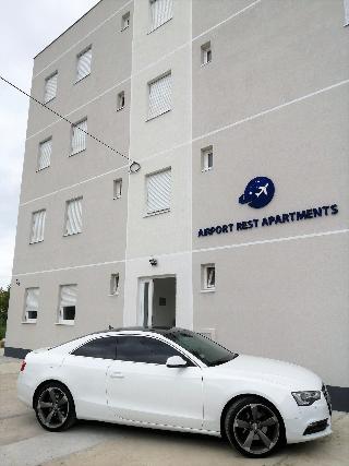 Airport Rest Apartments